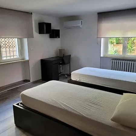 La Casa Del Mare Holiday home *